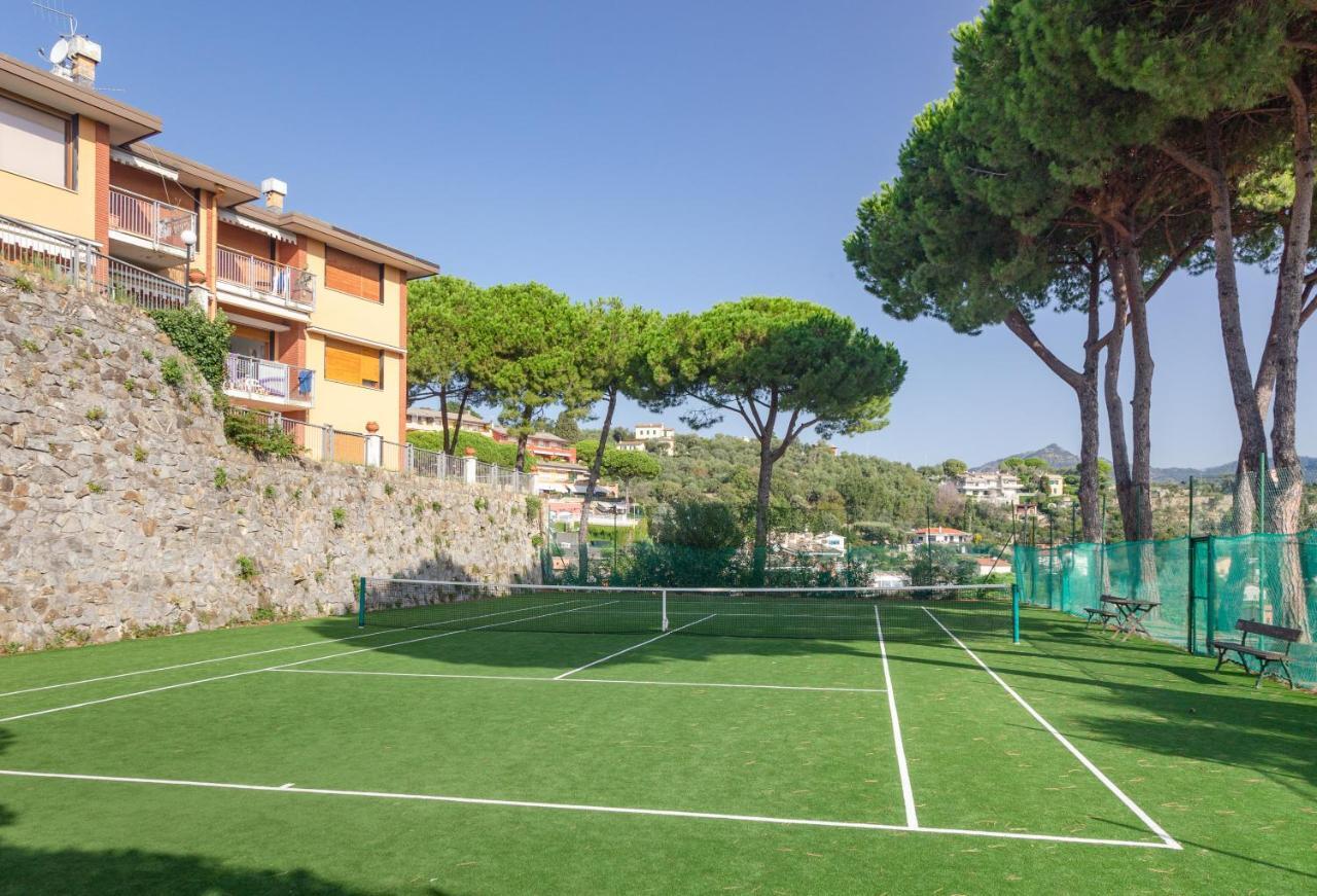 Casa Linda Vista Da Sogno, Piscina E Tennis Rapallo Bagian luar foto