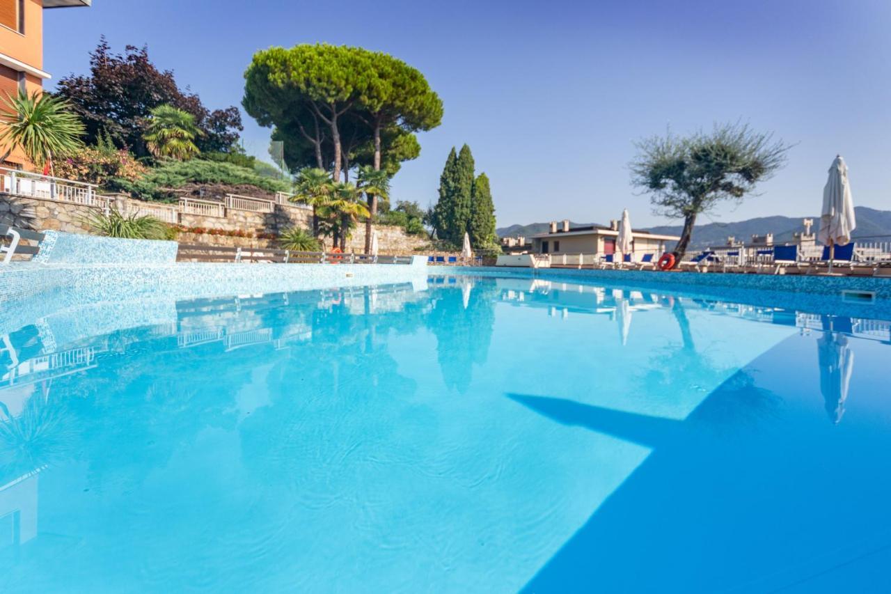 Casa Linda Vista Da Sogno, Piscina E Tennis Rapallo Bagian luar foto